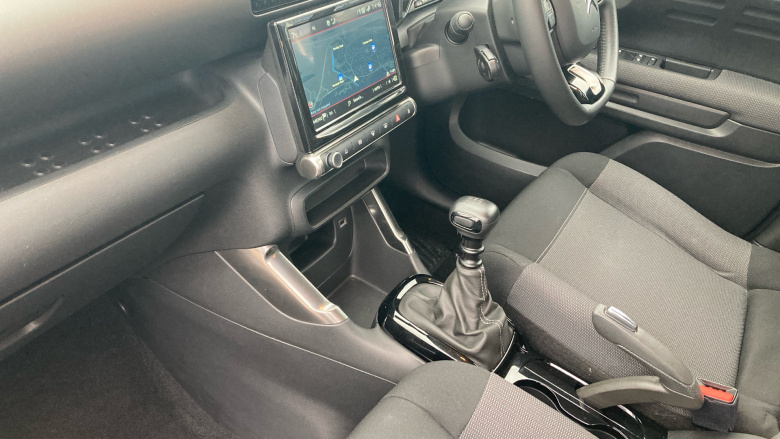 Citroen C3 Aircross 1.2 PureTech 110 Shine 5dr Petrol Hatchback